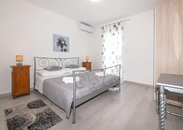 Vila Mediterana