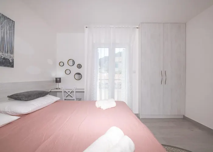 Mediterana Villa *
