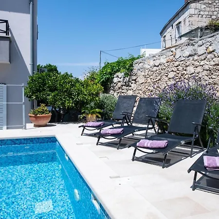Villa Mediterana *