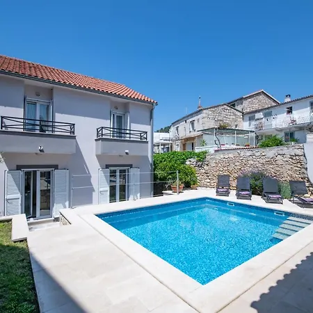 Villa Mediterana Vis