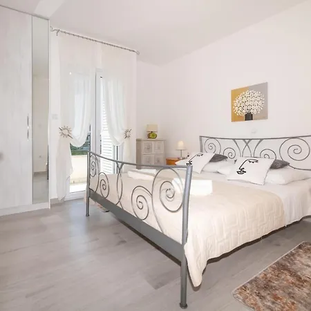 Villa Mediterana