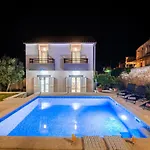 וילה Mediterana וויס