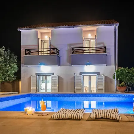 Vila Mediterana Vis